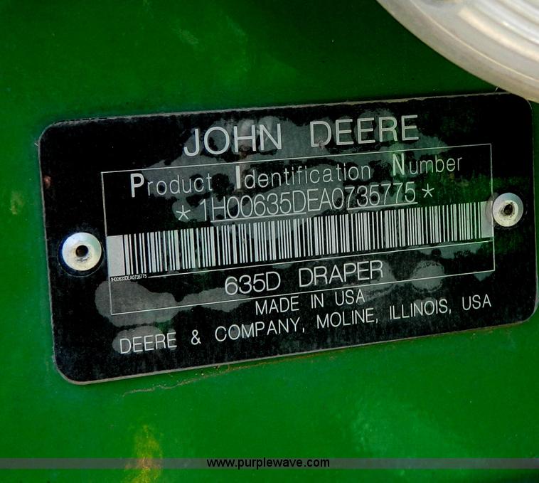 image for item G7842 2010 John Deere 635D draper header