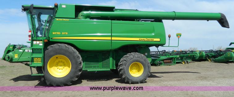 image for item G7844 2010 John Deere 9770 STS RWA combine