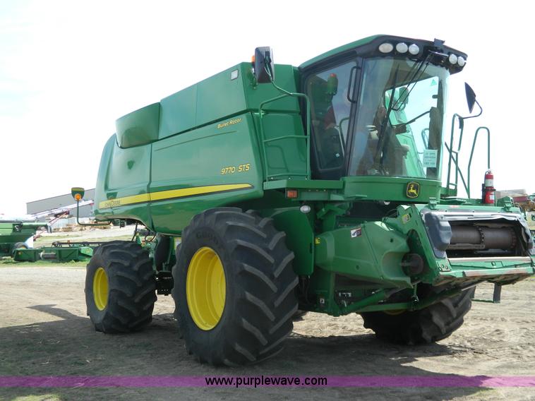 image for item G7844 2010 John Deere 9770 STS RWA combine