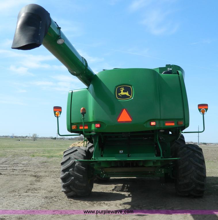 image for item G7844 2010 John Deere 9770 STS RWA combine