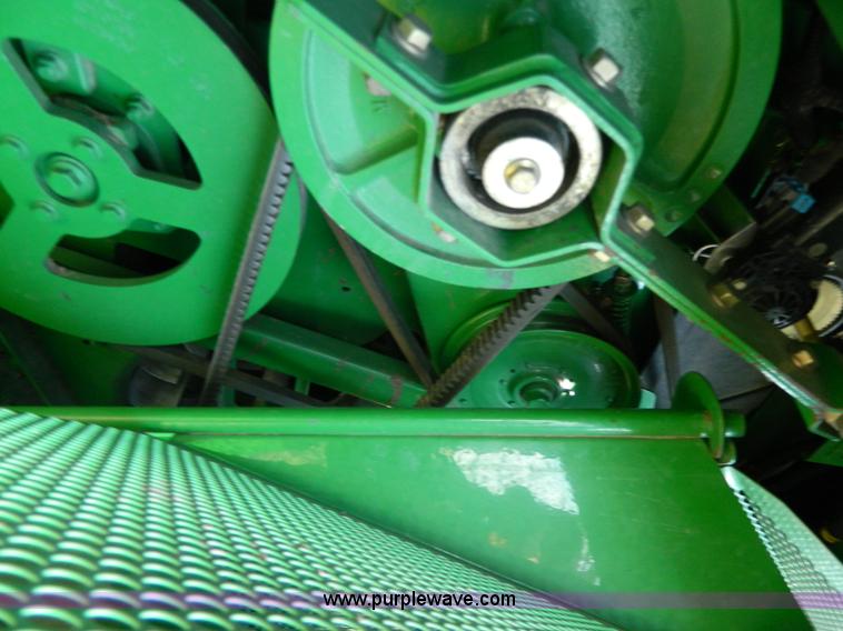 image for item G7844 2010 John Deere 9770 STS RWA combine