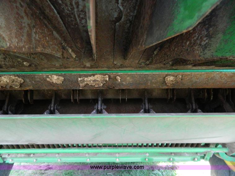 image for item G7844 2010 John Deere 9770 STS RWA combine