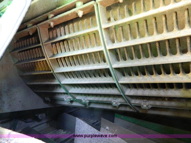 image for item G7844 2010 John Deere 9770 STS RWA combine