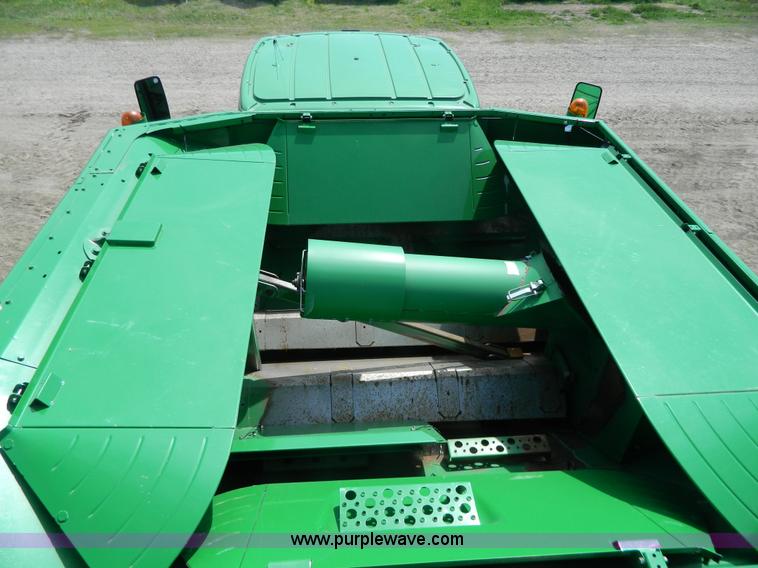 image for item G7844 2010 John Deere 9770 STS RWA combine