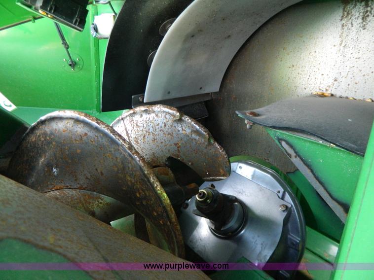 image for item G7844 2010 John Deere 9770 STS RWA combine