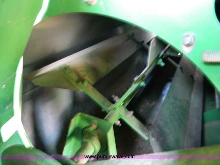 image for item G7859 1984 John Deere 7720 Turbo combine