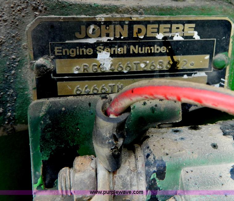image for item G7859 1984 John Deere 7720 Turbo combine