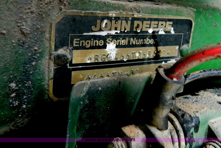 image for item G7859 1984 John Deere 7720 Turbo combine