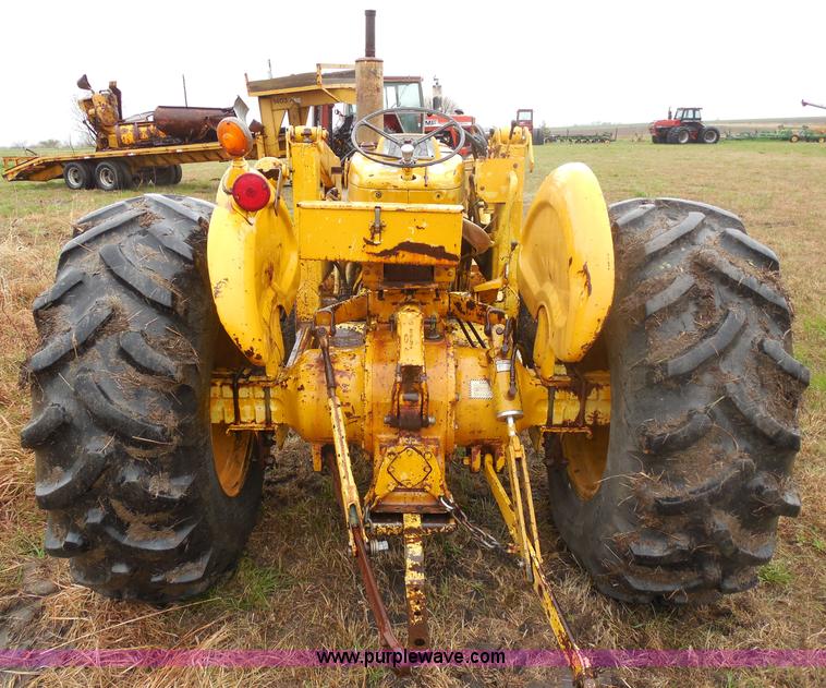 image for item H3226 Ford 3550 tractor