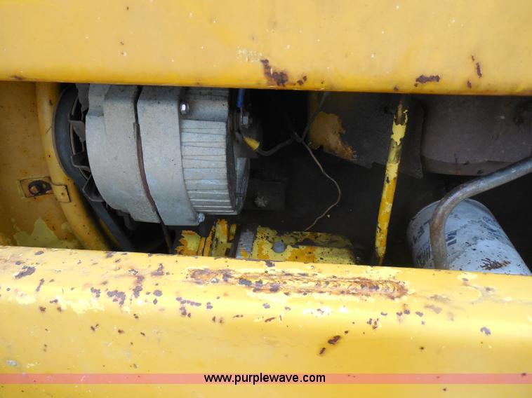 image for item H3226 Ford 3550 tractor