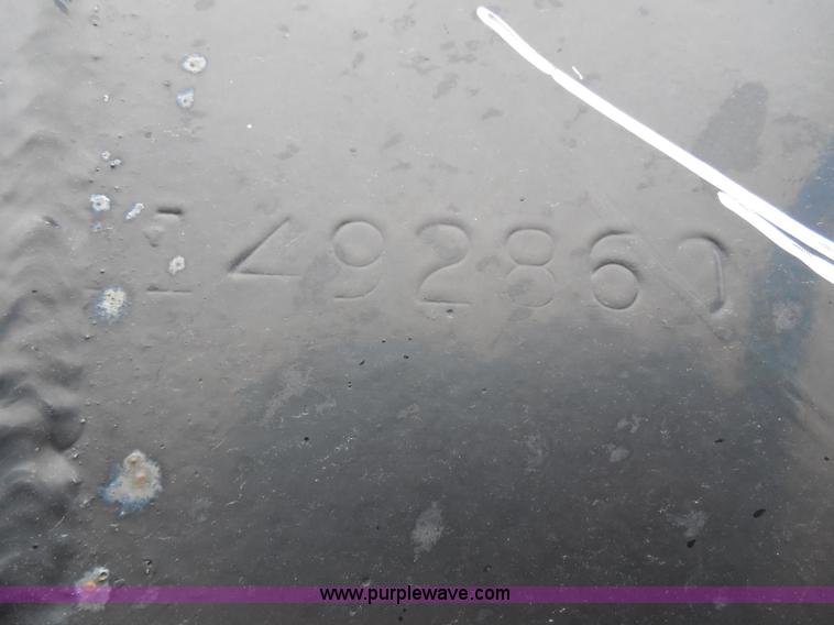 image for item H3228 2002 Starlite Triple axle gooseneck trailer