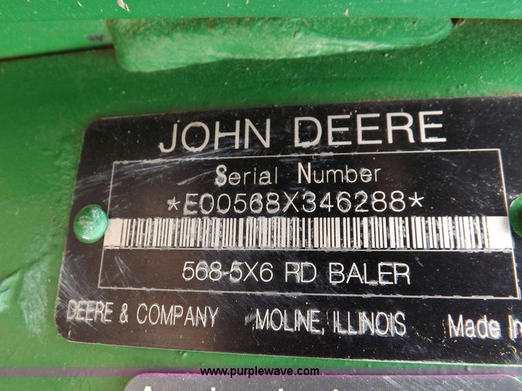 image for item H7111 2008 John Deere 568 round baler
