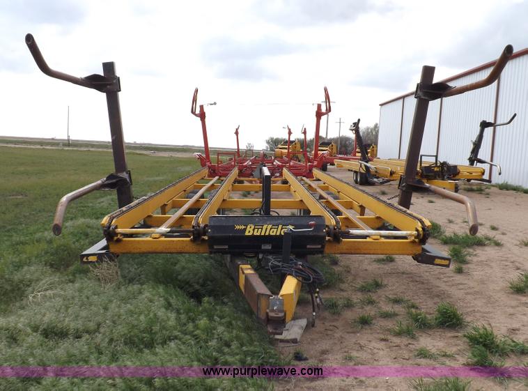 image for item H7112 Buffalo bale mover