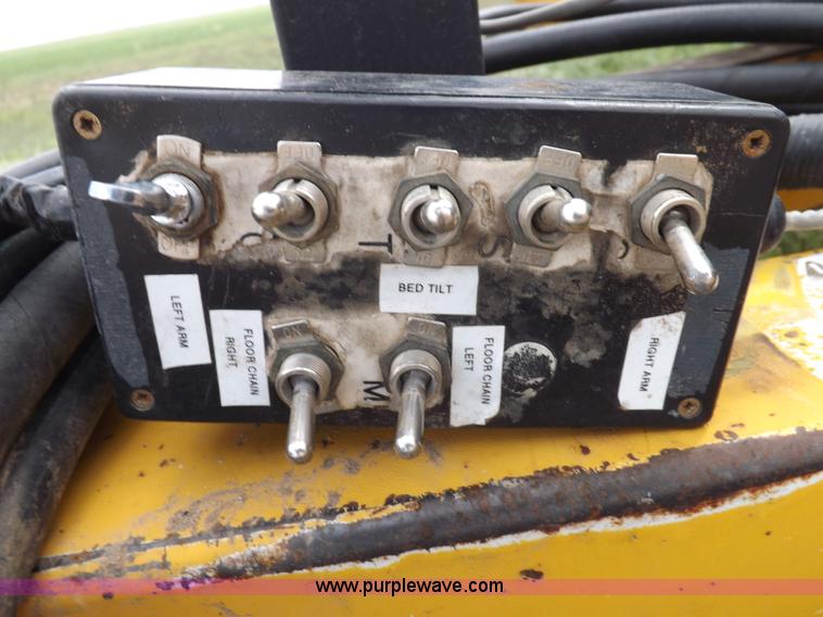 image for item H7112 Buffalo bale mover