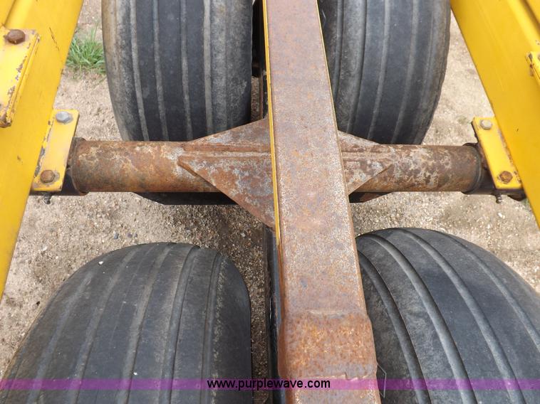 image for item H7112 Buffalo bale mover