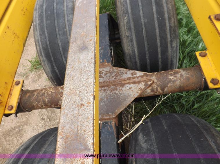 image for item H7112 Buffalo bale mover