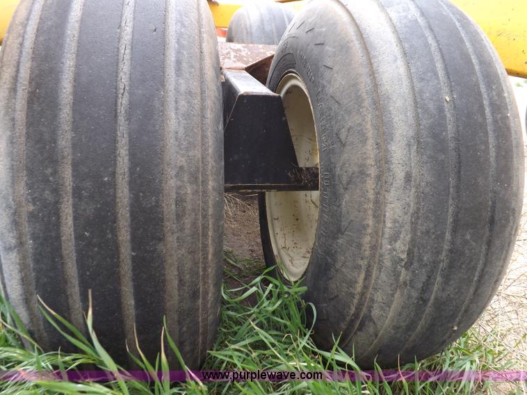 image for item H7112 Buffalo bale mover