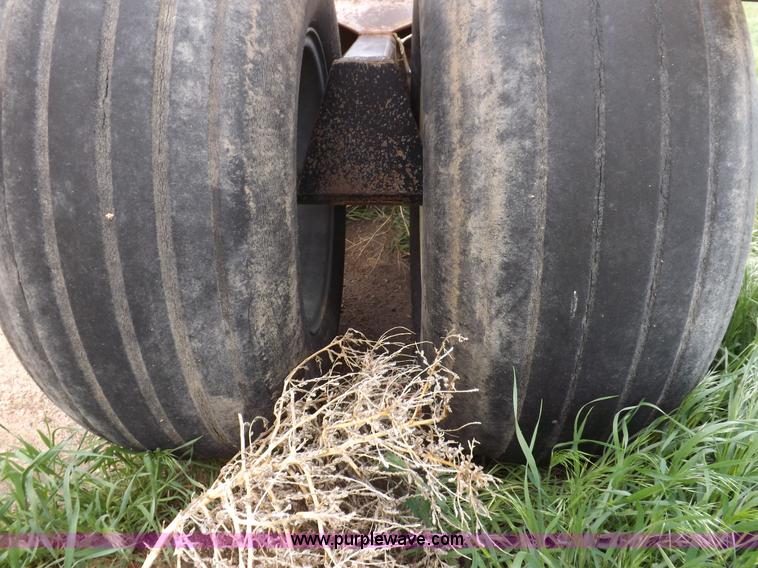 image for item H7112 Buffalo bale mover