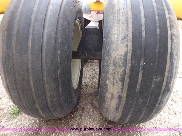 image for item H7112 Buffalo bale mover