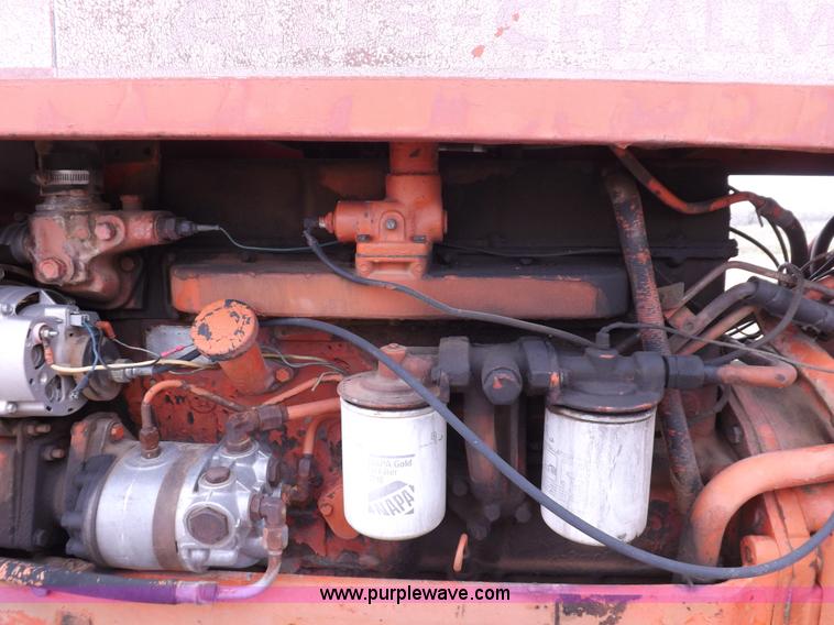 image for item H7182 Allis Chalmers 200 tractor