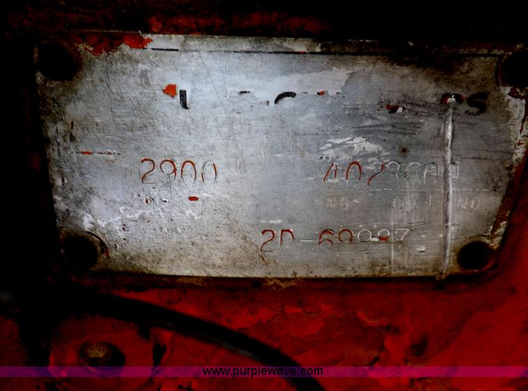 image for item H7182 Allis Chalmers 200 tractor