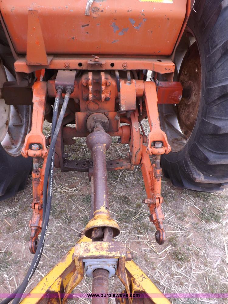 image for item H7182 Allis Chalmers 200 tractor