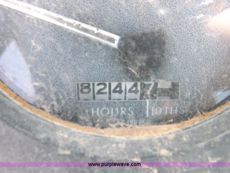 image for item H7184 John Deere 4620 tractor