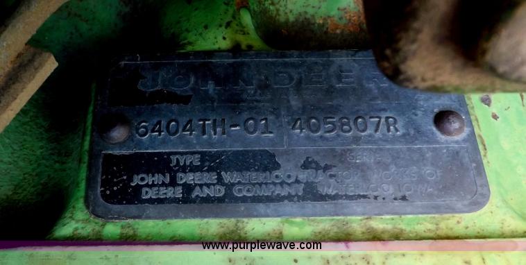 image for item H7184 John Deere 4620 tractor