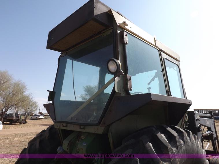 image for item H7184 John Deere 4620 tractor