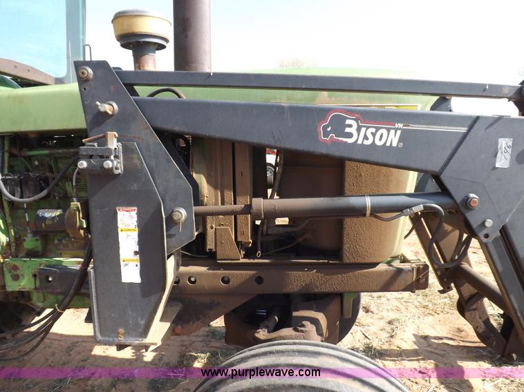 image for item H7184 John Deere 4620 tractor