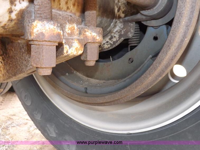 image for item H7186 1985 Timpte Super Hopper grain trailer