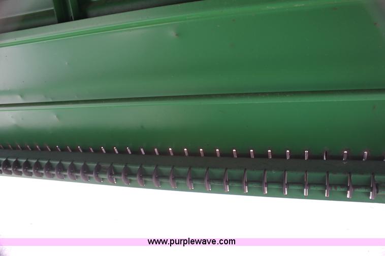 image for item H7493 1990 John Deere 9600 combine