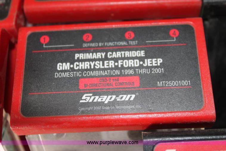 image for item AA9033 Snap-On MT2500 diagnostics scanner