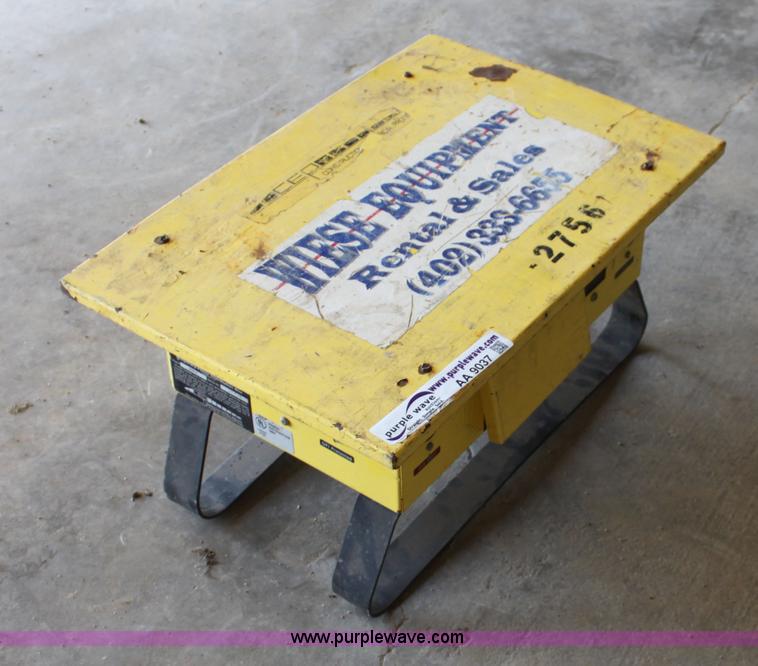 image for item AA9037 2001 CEF distribution box