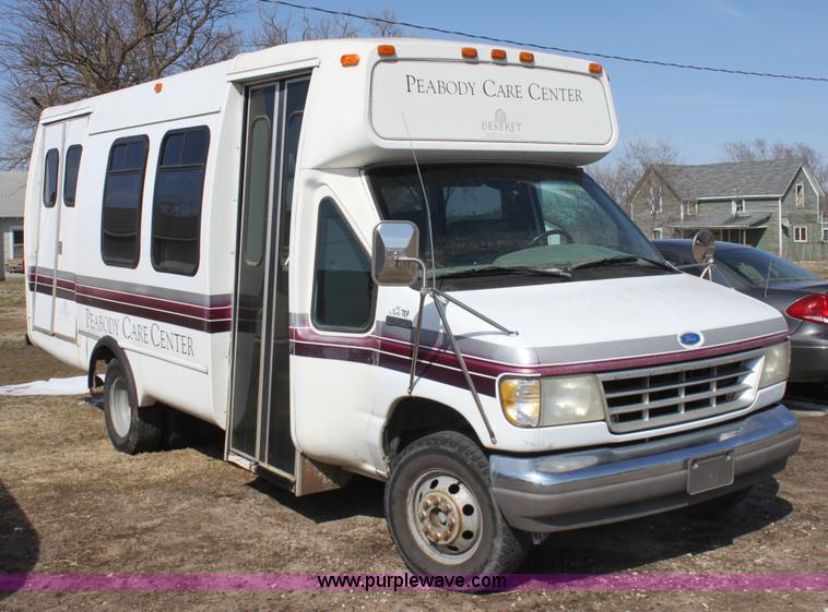 image for item AA9085 1995 Ford Econoline E350 bus