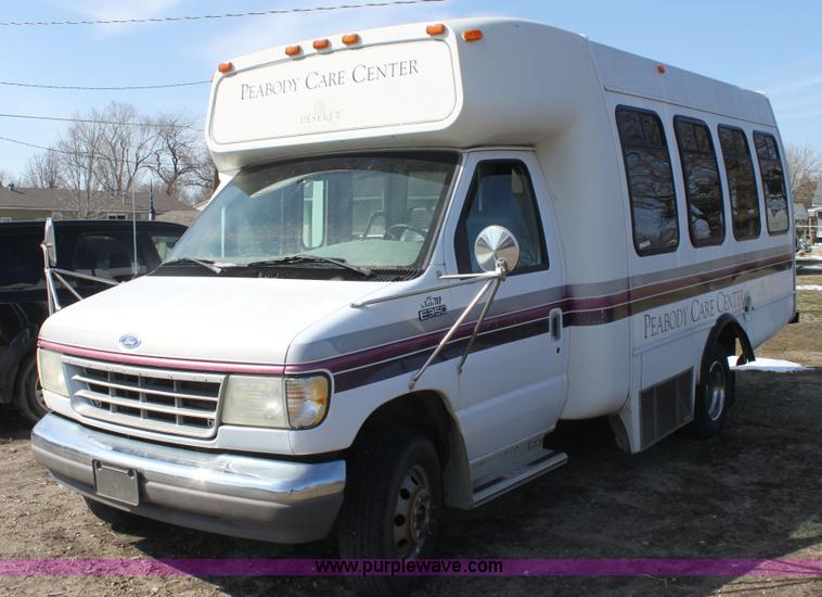 image for item AA9085 1995 Ford Econoline E350 bus