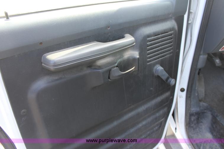 image for item AA9085 1995 Ford Econoline E350 bus