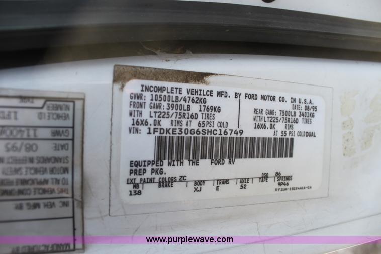 image for item AA9085 1995 Ford Econoline E350 bus