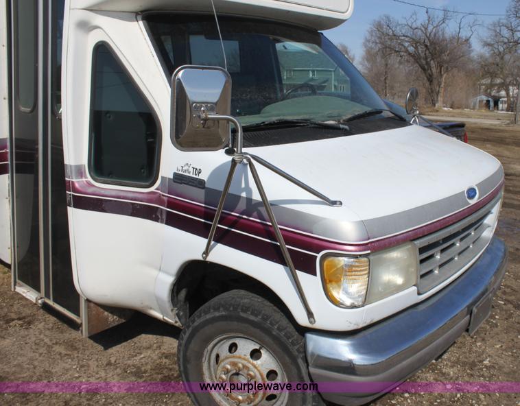 image for item AA9085 1995 Ford Econoline E350 bus