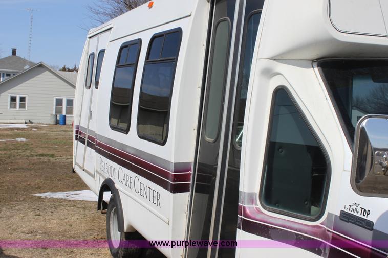 image for item AA9085 1995 Ford Econoline E350 bus