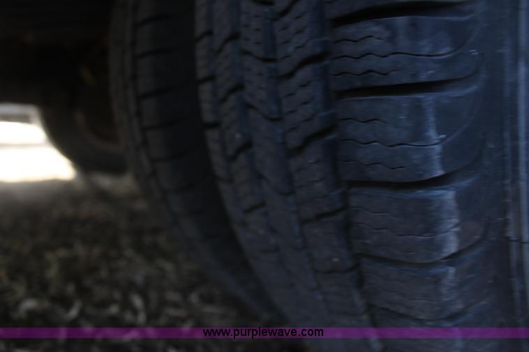 image for item AA9085 1995 Ford Econoline E350 bus