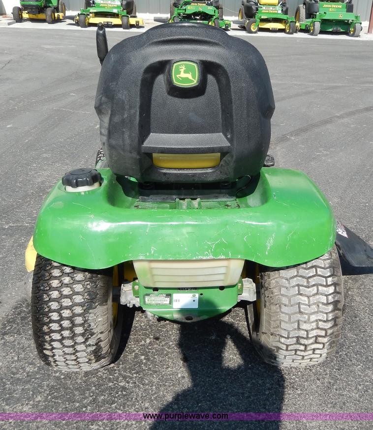 image for item AA9928 John Deere LT166 lawn mower