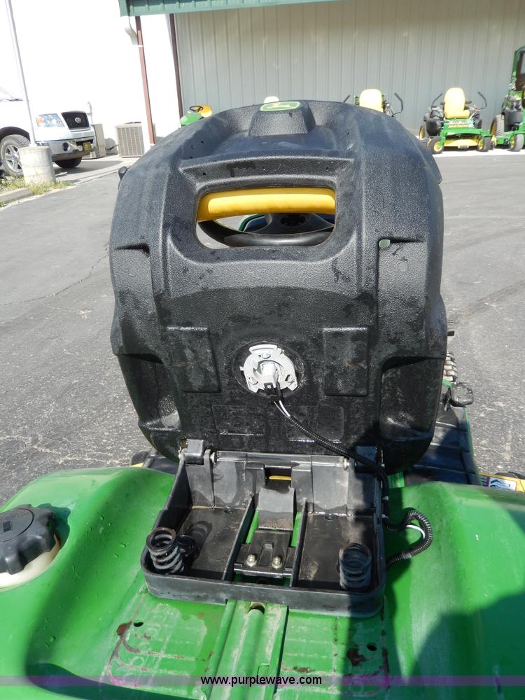 image for item AA9928 John Deere LT166 lawn mower