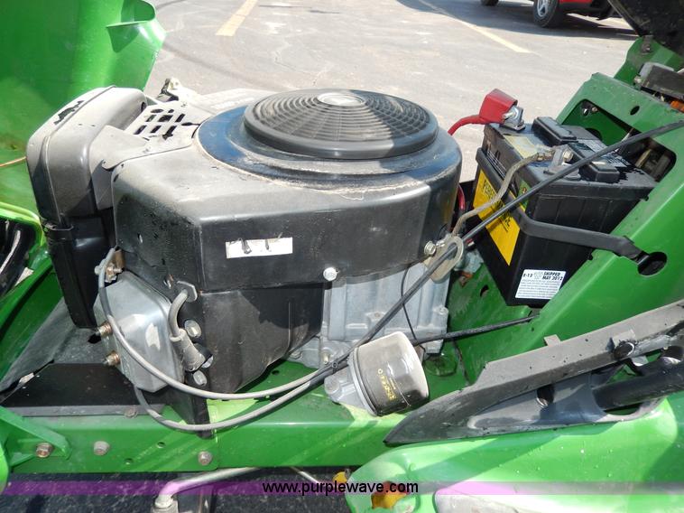 image for item AA9928 John Deere LT166 lawn mower