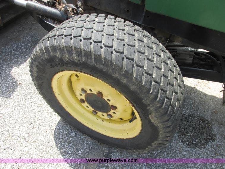 image for item AB9374 John Deere 955 lawn tractor