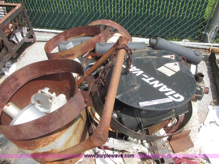 image for item AB9376 Giant Vac TM6500HW spare parts