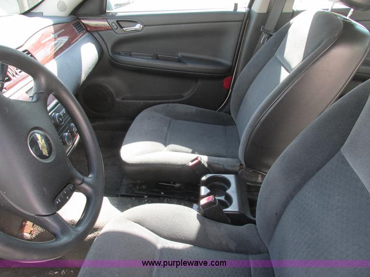 image for item AB9380 2006 Chevrolet Impala Police