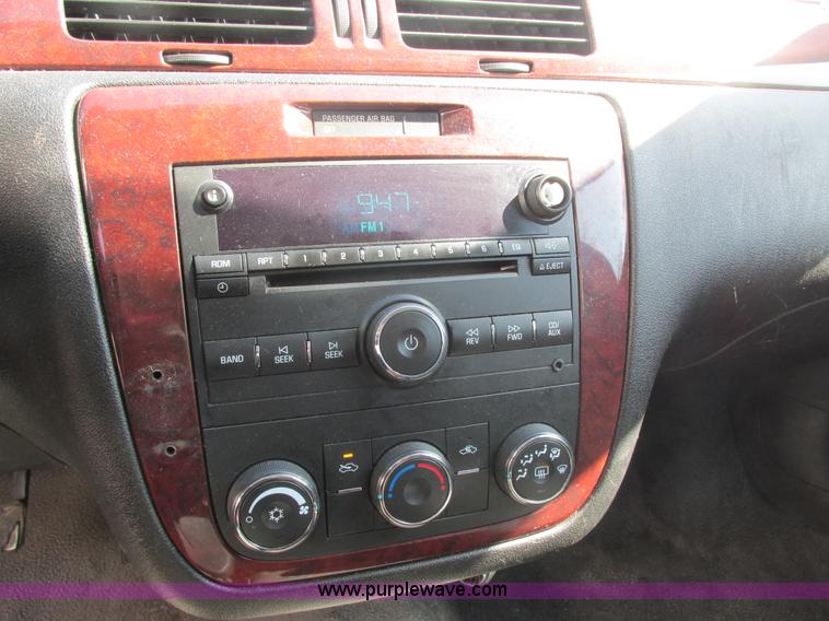 image for item AB9380 2006 Chevrolet Impala Police