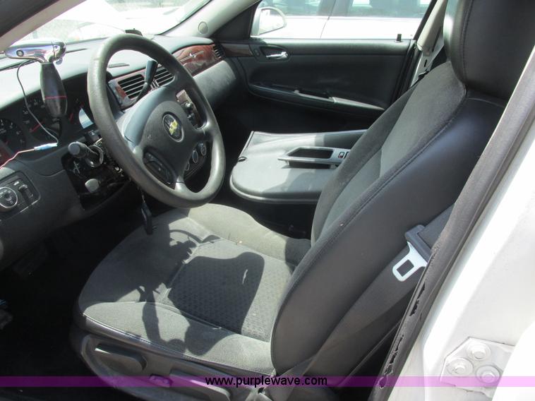 image for item AB9383 2006 Chevrolet Impala Police