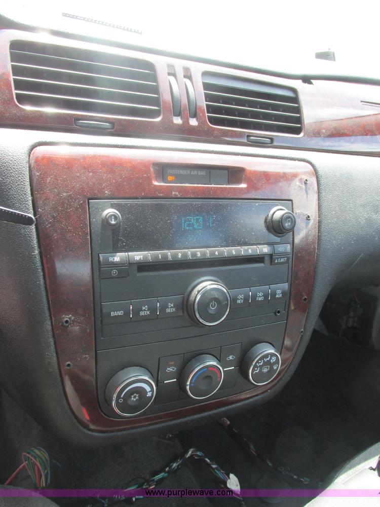 image for item AB9383 2006 Chevrolet Impala Police